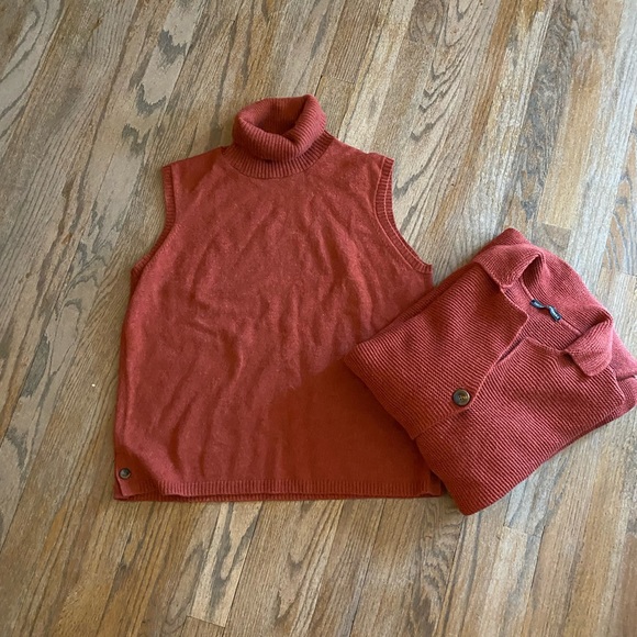 Luciano Barbera Woman’s Cashmere Sweeter Set - Picture 4 of 9